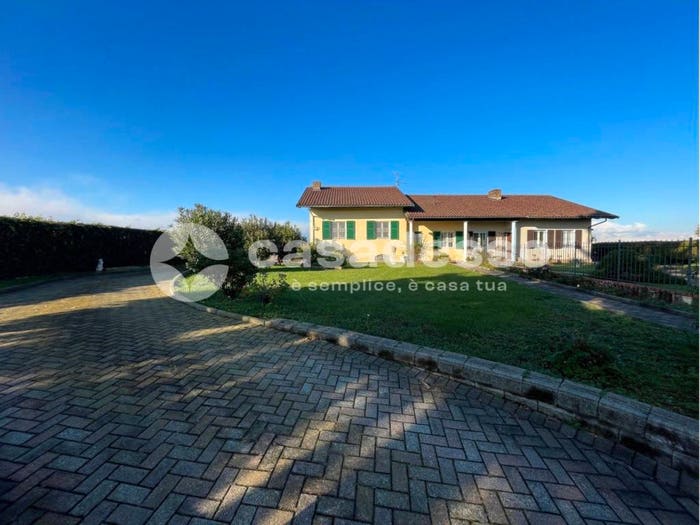 Casa con 6 locali in vendita in Via Guido Bobba, Cigliano