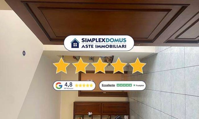 Appartamento trilocale in vendita in Via Emilio Salgari, Mondragone