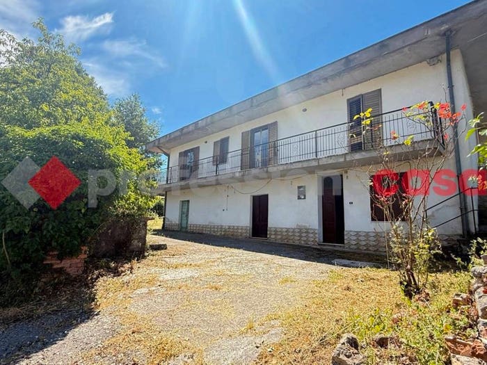 Appartamento trilocale in vendita in Via Campo le Fraschette SCN, Centro, Alatri