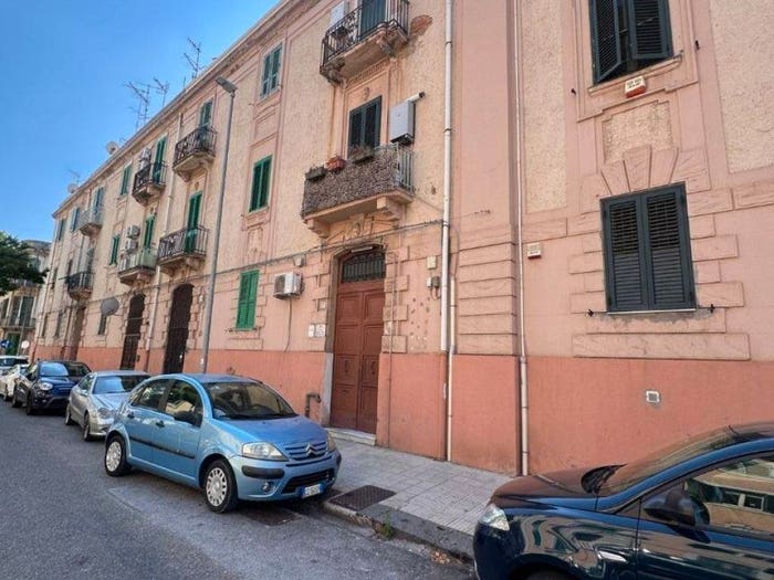Appartamento trilocale in vendita in Via Gian Domenico Romagnosi, Centro Storico, Messina