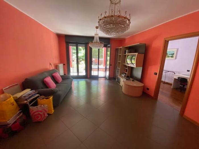 Appartamento quadrilocale in vendita in Via Don Roberto Bigiogera, Precotto, Milano