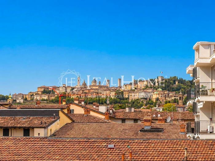 Appartamento bilocale in vendita in Piazza S Anna, Borgo Palazzo, Bergamo