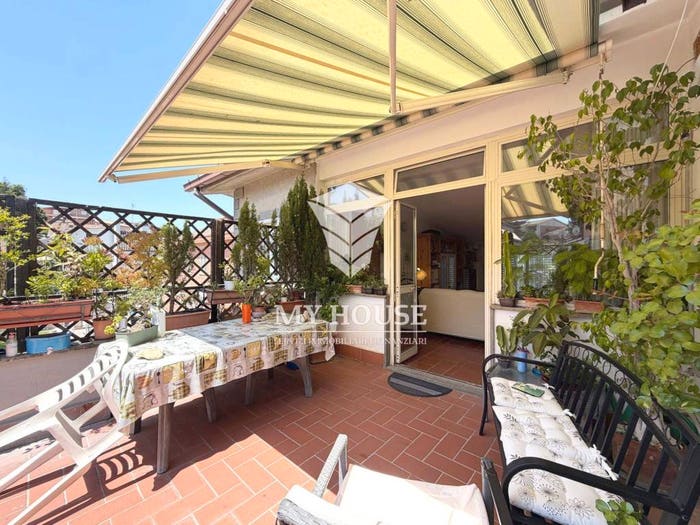 Appartamento quadrilocale in vendita in Via Maria Giuseppina Guacci, Casal Bernocchi, Roma
