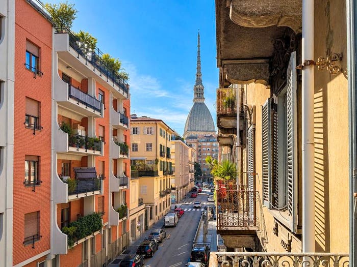 Appartamento trilocale in vendita in Via Tarino, Vanchiglia, Torino