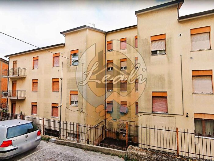 Appartamento con 5 locali in vendita in VIA GIUSEPPE VERDI, Centro, Montegranaro