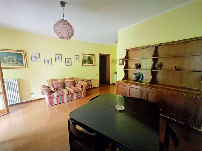 Appartamento trilocale in vendita in Via per concenedo A, Moggio