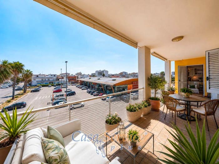 Appartamento con 6 locali in vendita in Via Calatafimi, Galatina