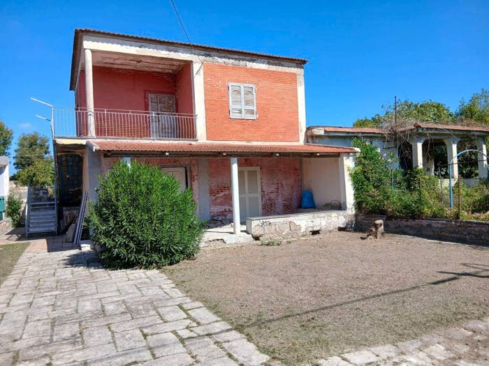 Casa quadrilocale in vendita in Viale Fiume Calore, Bagnara Destra Volturno, Castel Volturno
