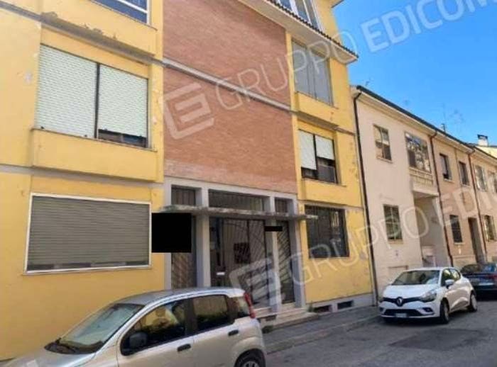 Appartamento trilocale in vendita in Via Fulvio Testi, San Benedetto, Ferrara