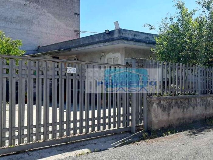 Casa con 6 locali in vendita in VIA CUPA DI NOLA snc, Somma Vesuviana