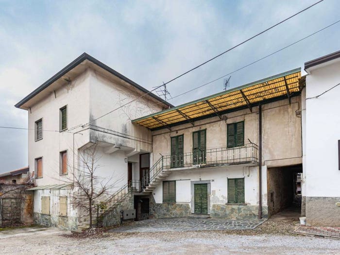 Casa con 6 locali in vendita in Via Cassina, Centro, Costa Masnaga