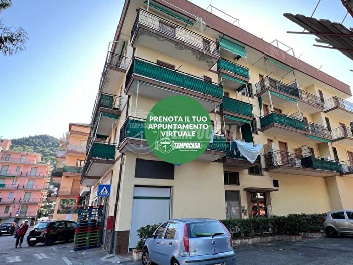 Appartamento bilocale in vendita in Viale Giuseppe Verdi, Borghetto Santo Spirito