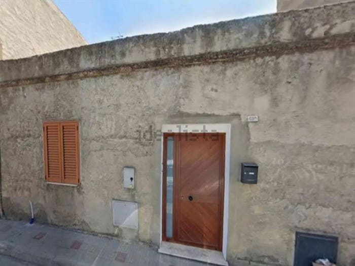 Casa trilocale in vendita in Via Ronchedda A, Centro, Sinnai