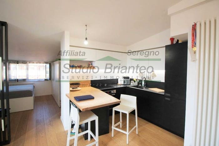 Casa bilocale in vendita in Via Giotto, Stazione, Lissone