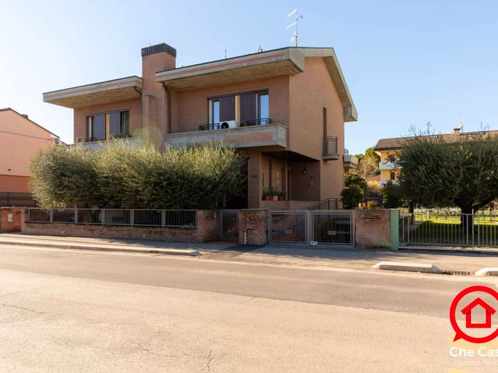 Casa con 6 locali in vendita in Via Cervese, Villa Chiaviche Calabrina, Cesena