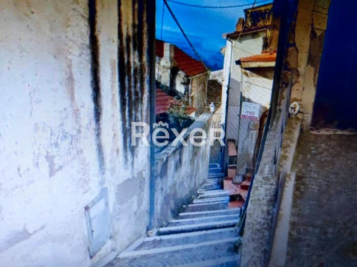 Casa con 5 locali in vendita in Via Chiaia, Presenzano