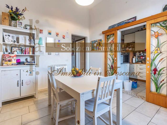 Appartamento con 6 locali in vendita in Via Adolfo Tommasi, Coteto, Livorno