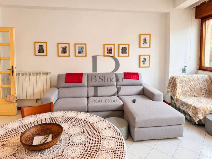 Appartamento quadrilocale in vendita in Via Piero Maroncelli, Marco Polo Don Bosco, Viareggio