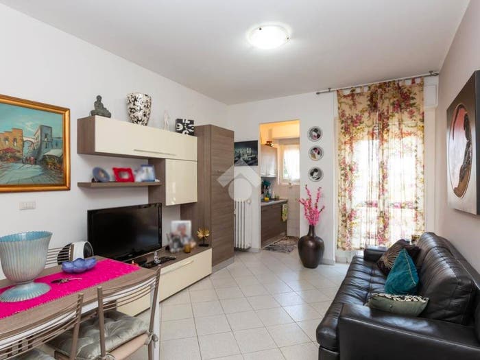 Appartamento bilocale in vendita in Via De Nicola, Centro, Beinasco