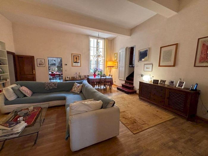 Appartamento con 6 locali in vendita in Piazza Giosuè Carducci, Santo Stefano, Bologna