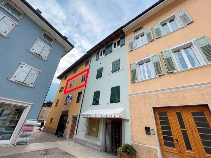Appartamento bilocale in vendita in via Bezzi, Centro, Malè