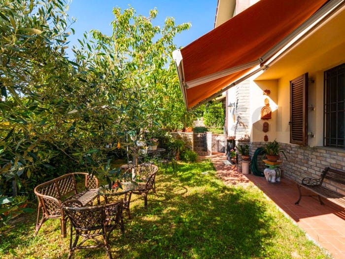 Casa con 6 locali in vendita in Via Placido Rizzotto, Pontassieve