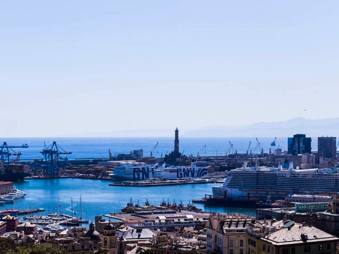 Appartamento con 6 locali in vendita in Corso Firenze, Castelletto, Genova