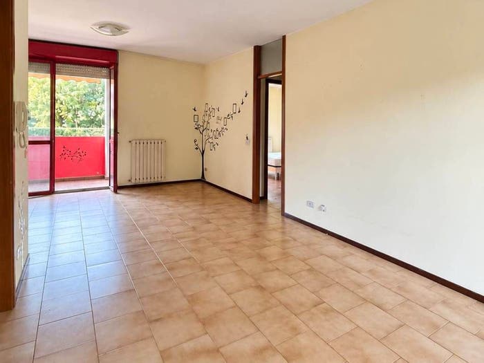 Appartamento trilocale in vendita in Via Carcano, Centro, Caronno Pertusella