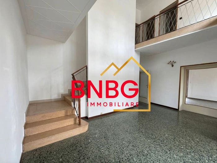 Casa con 6 locali in vendita in Via Sigismondi, Centro, Villa d'Almè