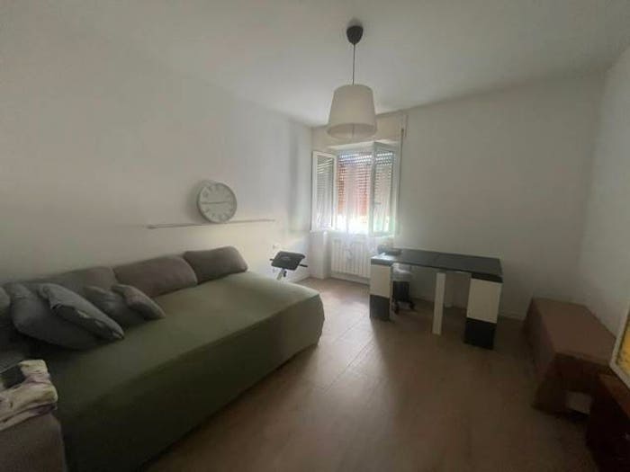 Appartamento trilocale in vendita in Via Marche, Centro, Corna Imagna