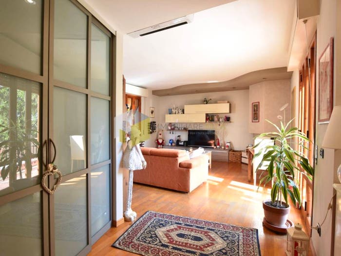Casa con 6 locali in vendita in Via Ferdinando Agostini della Seta, Sant'Ermete Putignano, Pisa