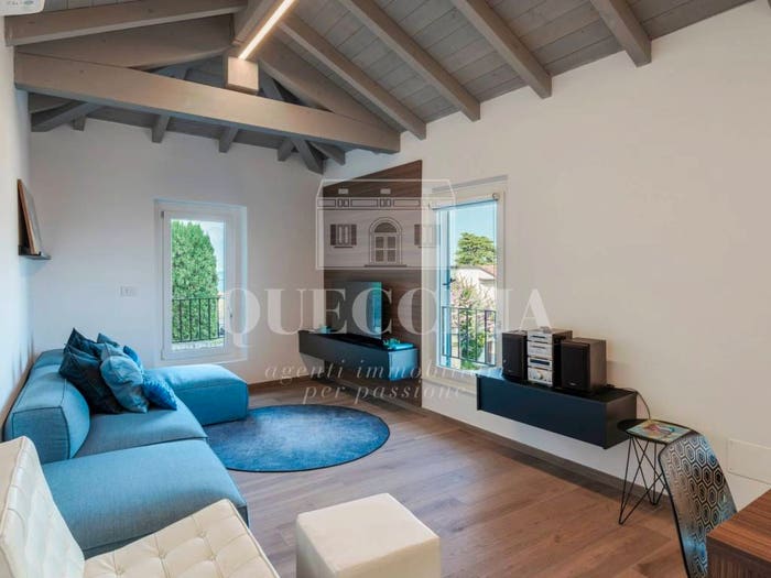 Casa con 5 locali in vendita in Via della Libertà, Centro, Gargnano