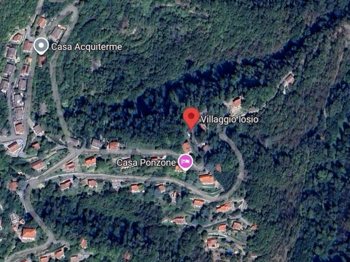 Casa quadrilocale in vendita in Regione Cascinali Località Losio, Ponzone