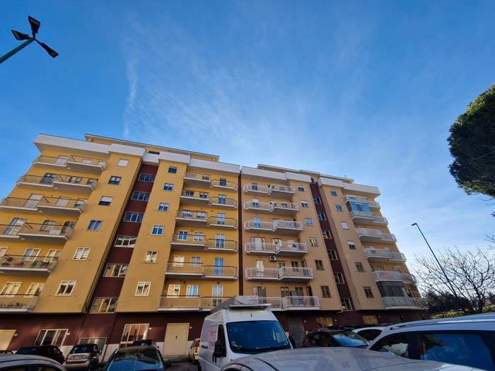 Appartamento quadrilocale in vendita in Via Antonio Venditti, Centro, Isernia