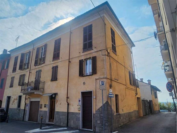 Appartamento con 6 locali in vendita in via Oggero, Centro, Fossano