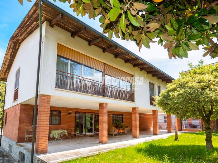 Casa con 6 locali in vendita in Via San Giuseppe, Centro, Gassino Torinese