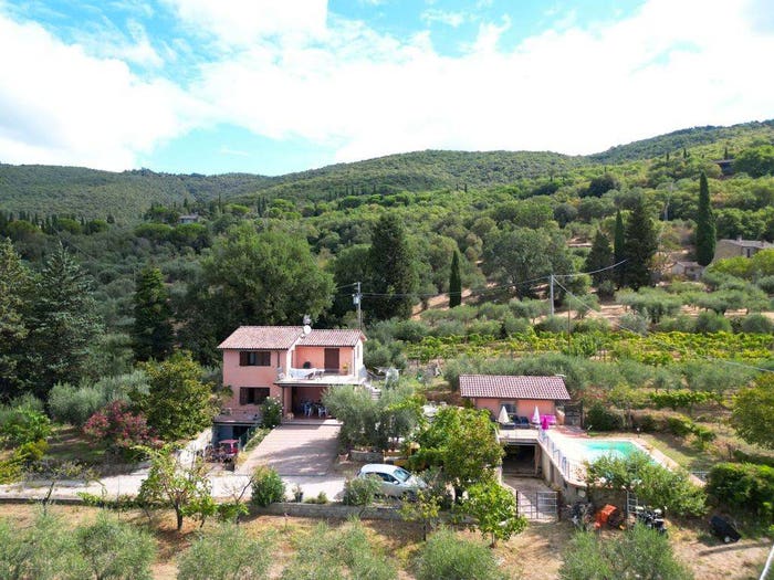 Casa quadrilocale in vendita in via antonio gramsci, Centro, Passignano sul Trasimeno