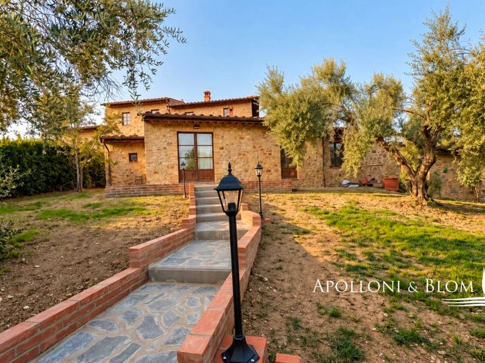 Casa quadrilocale in vendita in Via O Marchi, Abbadia Campolungo, Colle di Val d'Elsa