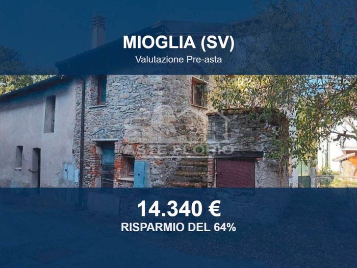 Appartamento trilocale in vendita in Via Schegli, Centro, Mioglia
