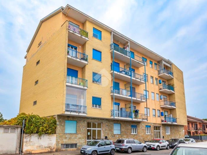 Appartamento bilocale in vendita in Via Monginevro, Centro, Beinasco