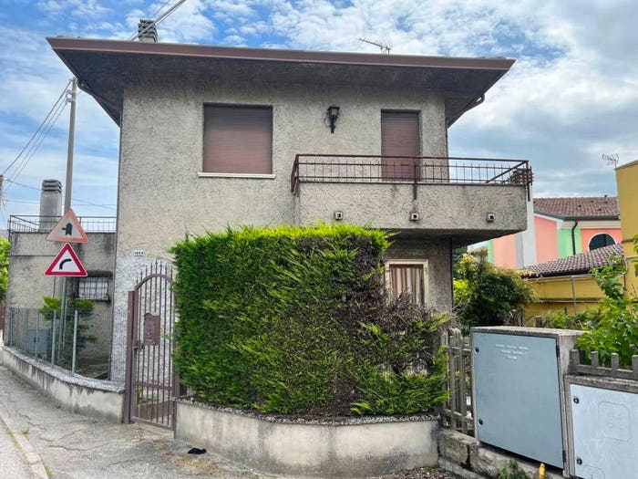 Casa con 5 locali in vendita in Trento, Centro, Fiesso Umbertiano