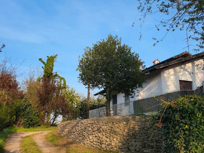 Casa trilocale in vendita in Via Milano, Turbigo