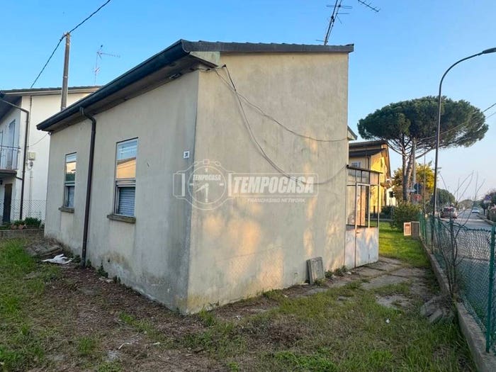 Casa con 5 locali in vendita in Via Manfredonia, Fosso Ghiaia, Ravenna