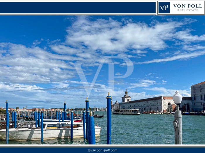 Appartamento trilocale in vendita in San Marco, Venezia