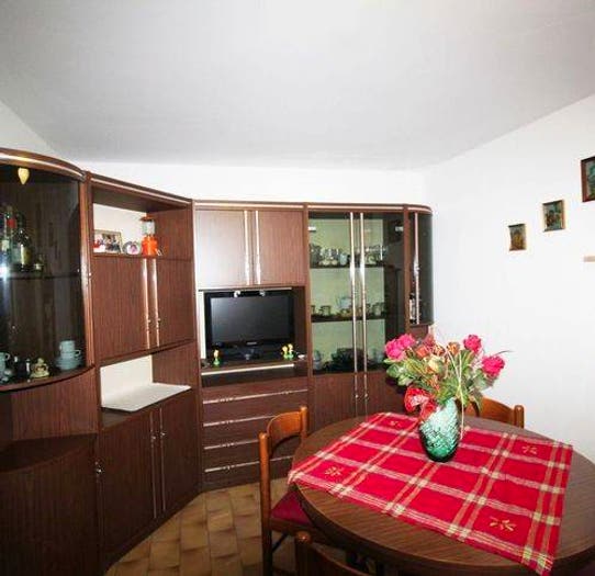Appartamento trilocale in vendita in Via Roma, Centro, Fermignano