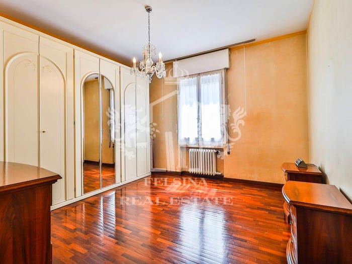 Appartamento quadrilocale in vendita in Via Marzabotto, Saffi, Bologna