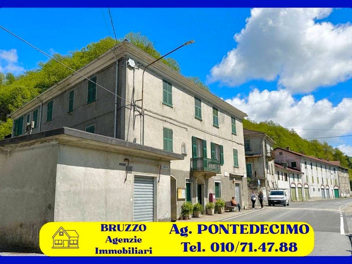 Appartamento trilocale in vendita in Frazione Molini, Fraconalto