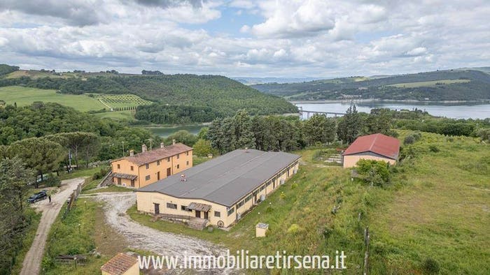 Casa con 6 locali in vendita in Centro, Orvieto