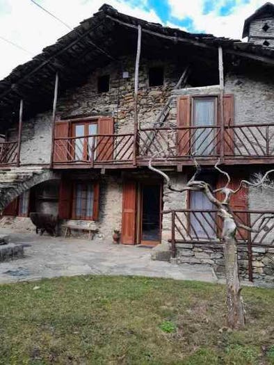 Casa quadrilocale in vendita in Regione Fraiula, Germagnano