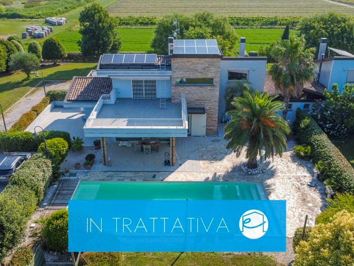 Casa con 5 locali in vendita in Via Fiorentina, Villamarina Monte, Cesenatico